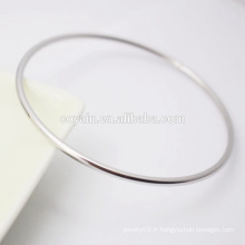 Acier inoxydable Classique Argent rond 3mm Bracelet à un cercle simple Style fermé Bracelet en fil mince Bracelet Bracelet pour femmes